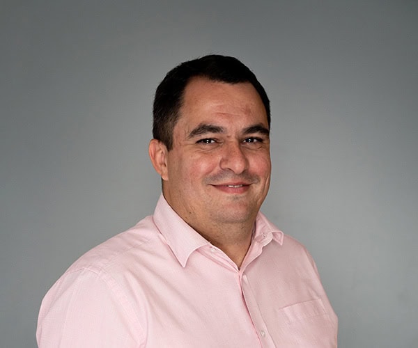 Glen Willis, Head of Sales at S Jones Containers